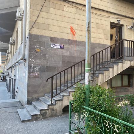Евродвушка В Glendale Hills В Центре,С Видом На Арарат เยเรวาน ภายนอก รูปภาพ